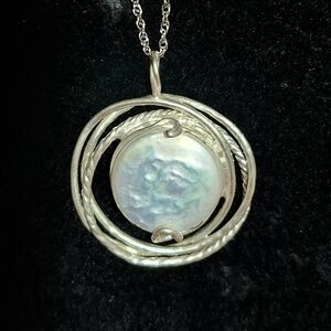 Vintage Freshwater Mother Of Pearl 925 Sterling Silver Pendant Ocean Necklace